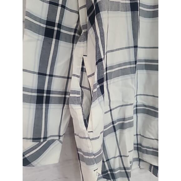 Barbour Fairway Shirt Tunic Women's 12 Blue Black White Plaid Pockets Button Up - Picture 2 of 8